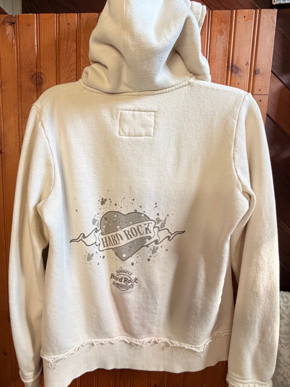 Hard Rock Seminole/Tampa Cream Hooded Zip Jacket with Heart Patch - Picture 3 of 7